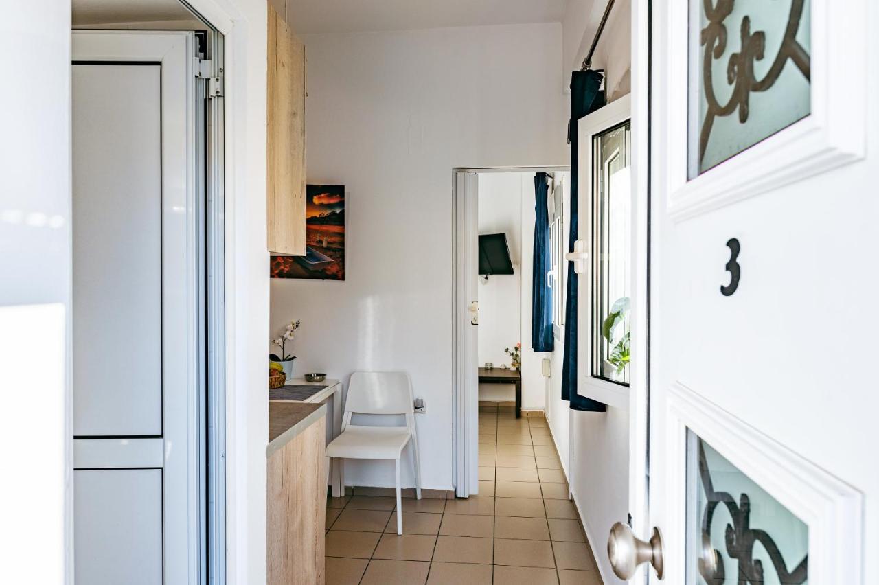Soso'S Apartments -Vacations Next To The Beach Psari Forada Exterior foto